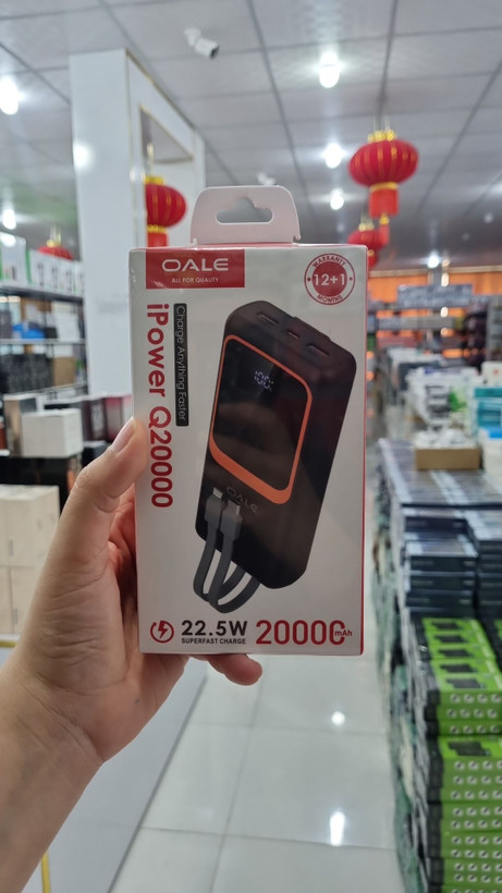 پاوربانک OALE مدل E20000 ظرفیت ۲۰ هزار فست شارژ